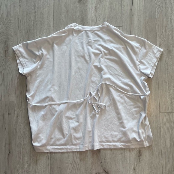Lululemon Side Tie V-Neck T-Shirt - White Oversized Cotton Tee - Picture 8 of 8